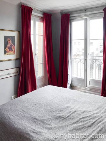 Logement à Paris, Location meublée - Photo 2