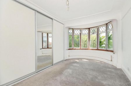 4 bedroom semi-detached house to rent - Photo 5