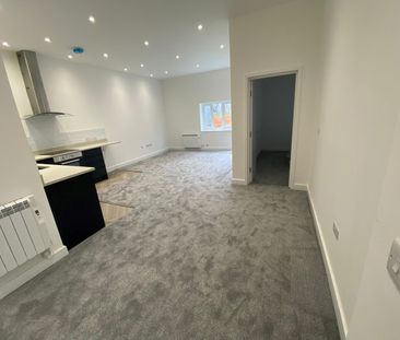 1 Bed Flat, South View Avenue, RG4 - Photo 1