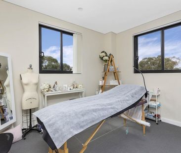 2 Bedroom Apartment - Location! - Photo 5