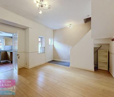 3 bedroom terraced house to rent - Photo 2
