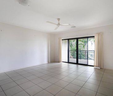5/8 Macilwraith Street, Manoora - Photo 1