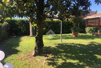 Villa singola in affitto