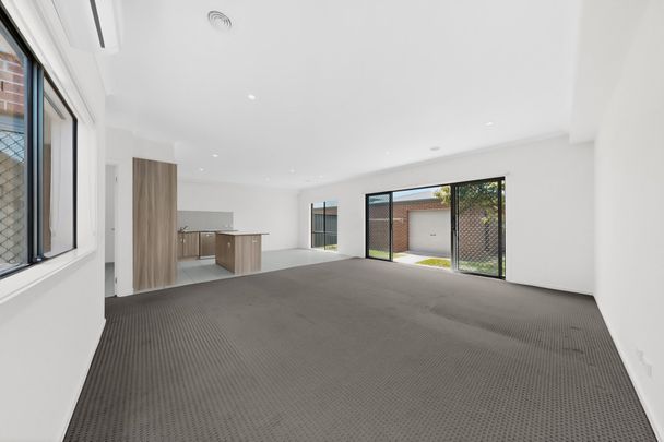 A Family Home With Space, Comfort and Everyday Convenience - Photo 1