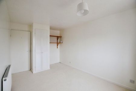 2 bedroom House To Let - Photo 3