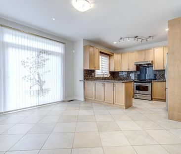 For Lease - 76 Ivy Glen Drive, Vaughan, Ontario - Photo 2