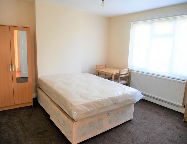 1 bedroom semi-detached house to rent - Photo 1