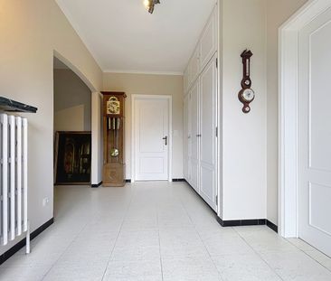 Bungalow met 3 SLPKS, garage en tuin in Sint-Martens-Latem - Photo 6