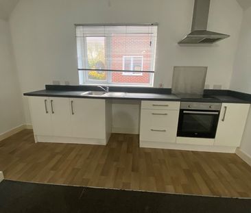 1 Bed Flat, Westleigh Road, LE3 - Photo 5