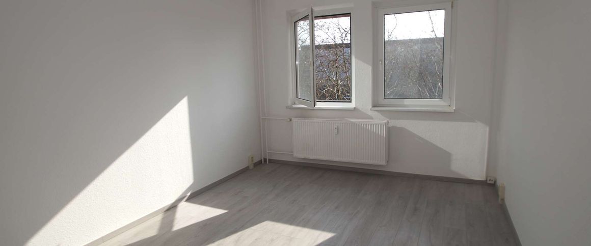 3-Zimmer-Wohnung mit Badewanne – Wohnberechtigungsschein erforderlich - Foto 1