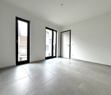 Modern 1-slaapkamerappartement met staanplaats te huur in Maasmechelen - Foto 2