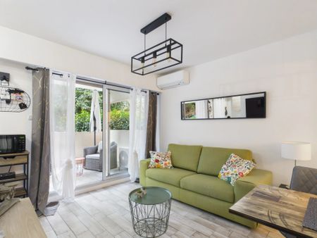 APPARTEMENT MEUBLÉ AVEC TERRASSE – NICE SAINTE-MARGUERITE – 26,61 m² - Photo 2