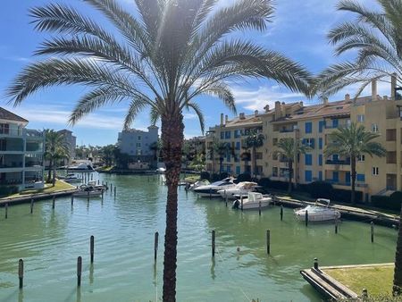 Alquiler de piso en la marina - Photo 4