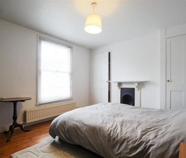 3 bedroom terraced house to rent - Photo 5