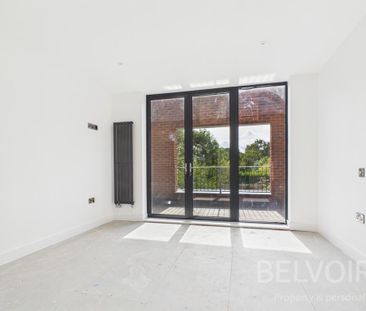 4 bedroom semi-detached house to rent - Photo 1