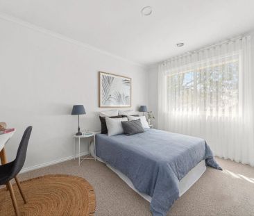 Fully renovated townhouse - 5 mins walk to the beach - Photo 3