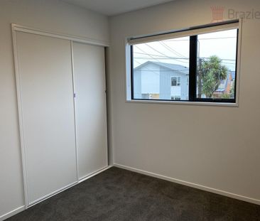 2/124 North Avon Road, Richmond - Photo 4