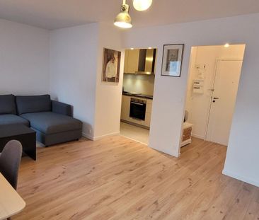 Location Appartement 2 pièces Meublé 44m² ISSY LES MOULINEAUX 92130 - Photo 6