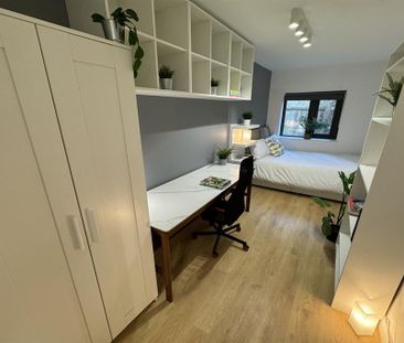 1 bedroom in a house share to rent - Photo 3