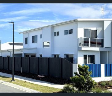 2 Annan Lane, Nirimba - Photo 1