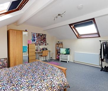 4 bedroom property in a great location - Photo 3