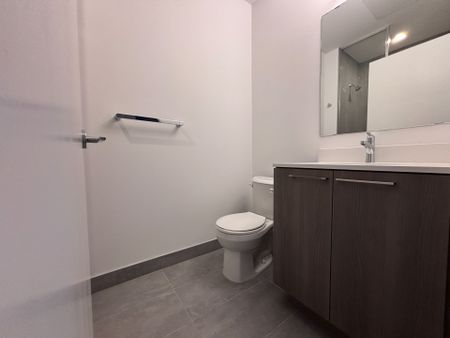 For Lease - 7439 Kingston Road Unit# 802, Toronto, Ontario - Photo 2
