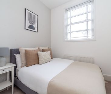 2 Bed Flat, Astoria Court, E8 - Photo 3