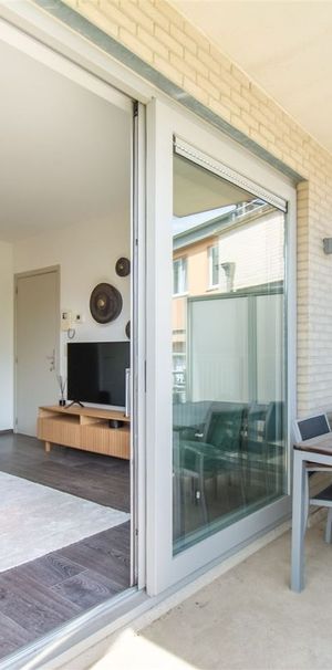 Appartement te huur in Etterbeek voor € 1.600 met 2 slaapkamers - Photo 1