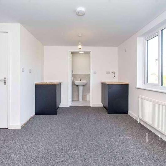 Fen Road, Cambridge, Cambridgeshire, CB4 - Photo 1