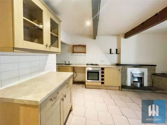 Burn Road, Birchencliffe, Huddersfield, HD3 - Photo 1