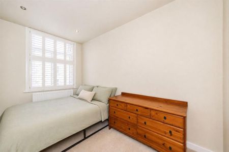 2 Bed Flat, Tremadoc Road, SW4 - Photo 4