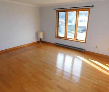 FOR RENT – 20 Feldspar Crescent, Halifax, Nova Scotia - Photo 2