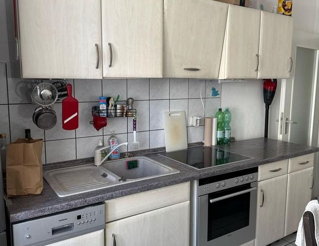 Attraktive 2-Zimmer-Wohnung mit Balkon und EBK in Bautzen, Westen - Photo 1