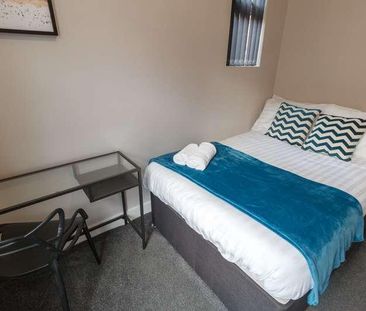 Halsbury Road, L6 - Photo 4