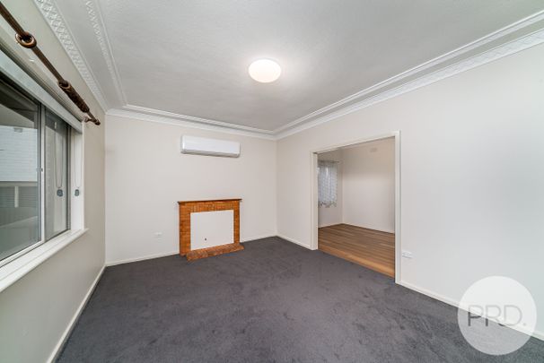 193 Lake Albert Road, Kooringal NSW 2650 - Photo 1