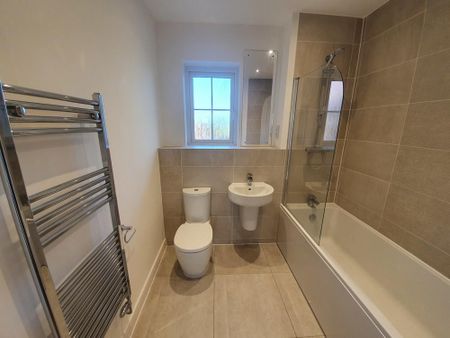 1 bedroom flat to rent - Photo 3