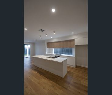 60a Carrickalinga Boulevard, Aberfoyle Park, SA 5159 - Photo 1