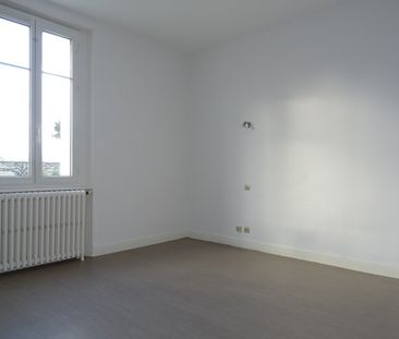 Location Appartement 2 pièces 47m² ORLEANS 45000 - Photo 1