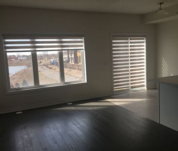 For Lease - 3068 Cascade Common N/A, Oakville, Ontario - Photo 2