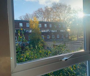 1 Bed Flat, Aldington Court, E8 - Photo 4