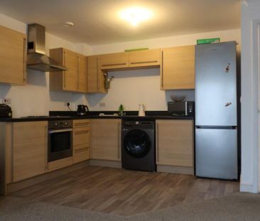 2 bedroom flat to rent - Photo 6