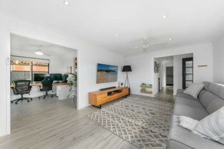 Renovated 3-Bedroom Home with Pool, Solar & Great Location! - Photo 3