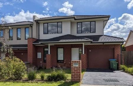 3 Holland Road Ringwood East VIC - Photo 2