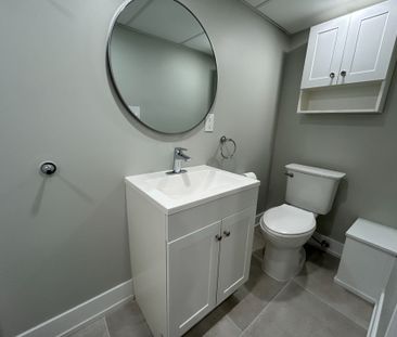 For Lease - 467 Fendalton Street, Mississauga, Ontario - Photo 3