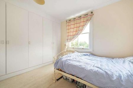 St Quintin Avenue, North Kensington, W10 - Photo 5