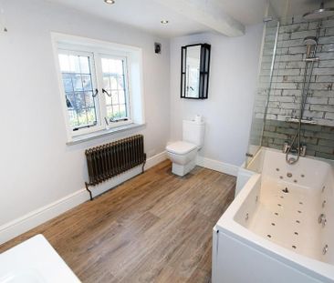 3 bedroom semi-detached house to rent - Photo 4