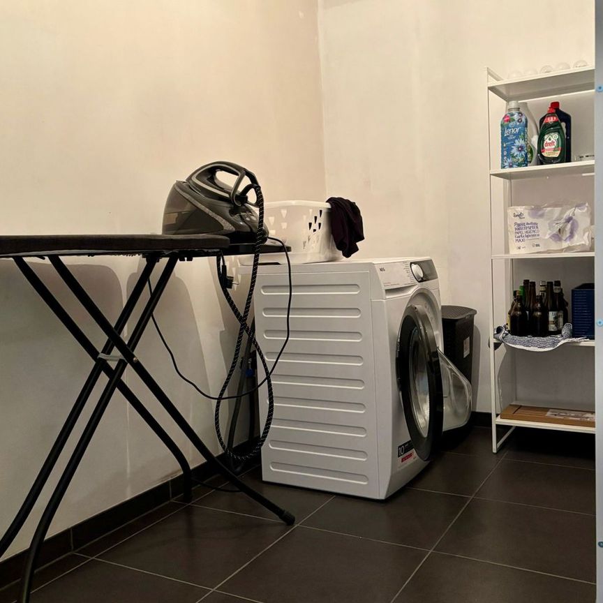 Ruim tweeslaapkamer appartement met een vlotte verbinding naar het centrum van Mol. - Foto 1