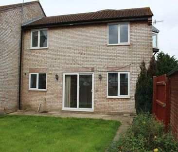 2 bedroom end of terrace house to rent - Photo 6