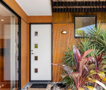 Spacious & Private Family Home in Prime Kelvin Grove Location - Photo 3