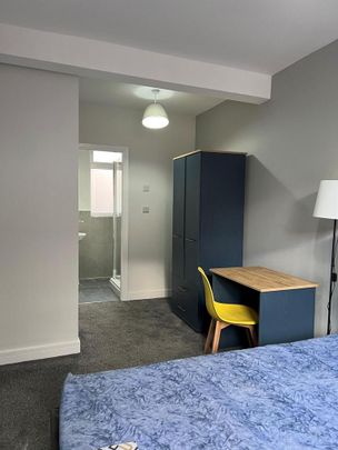 2 bedroom house to rent - Photo 1